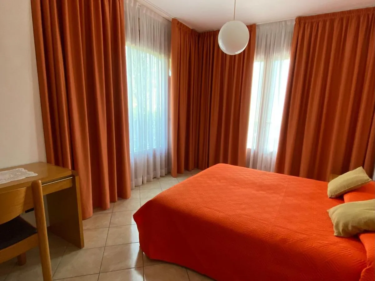 Апартаменты Villa Gianna Terrazza Лимоне-суль-Гарда